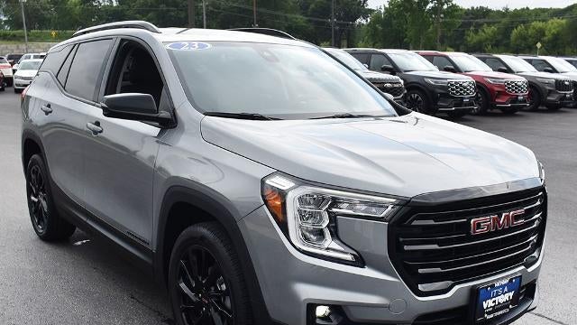 2023 GMC Terrain SLT
