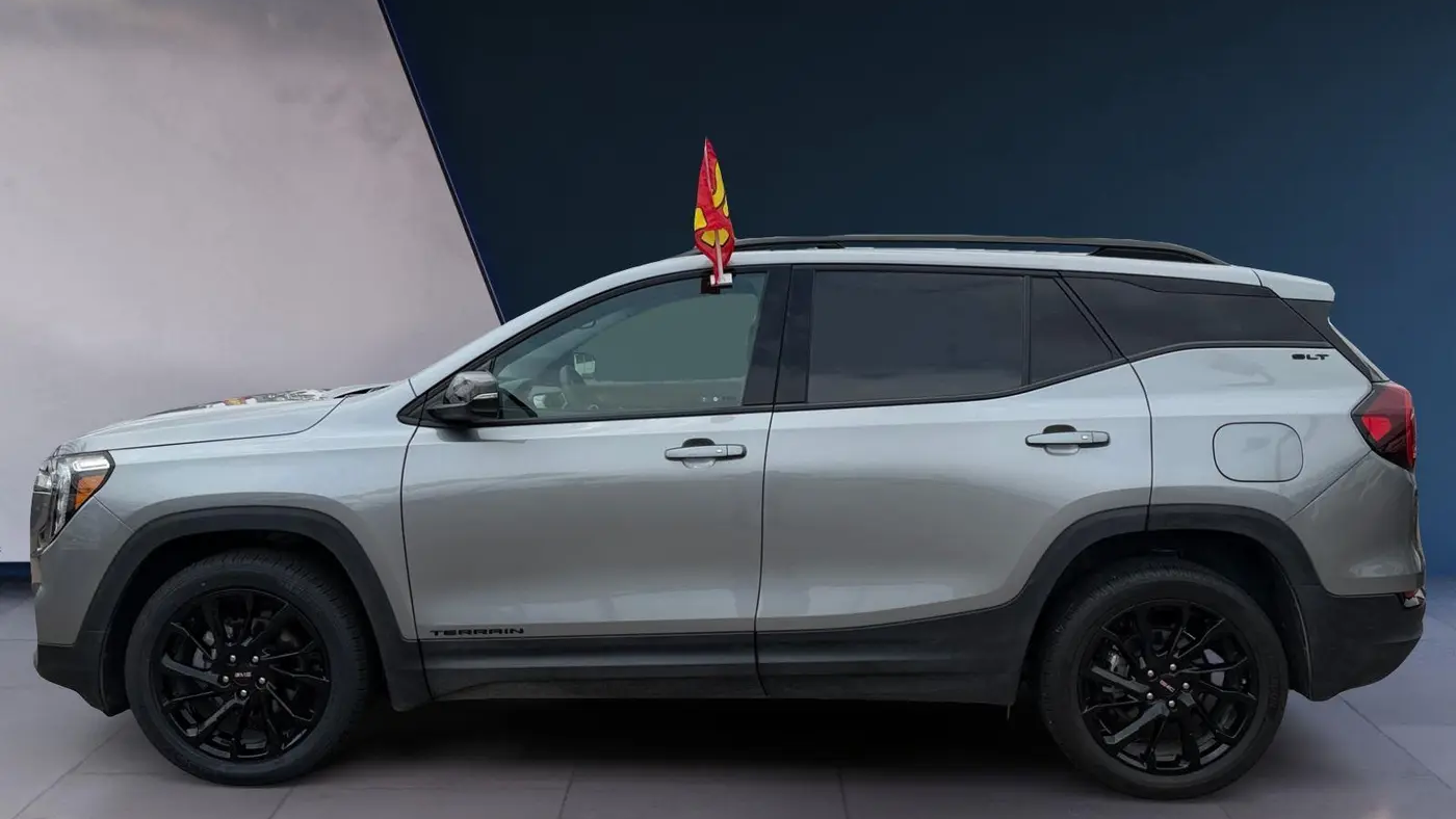 2024 GMC Terrain SLT