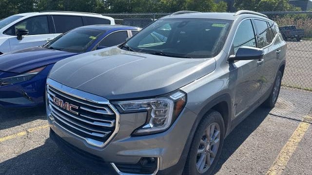 2023 GMC Terrain SLT