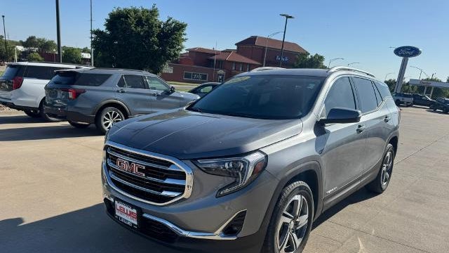 2021 GMC Terrain SLT