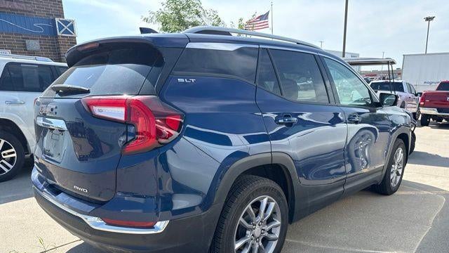 2022 GMC Terrain SLT