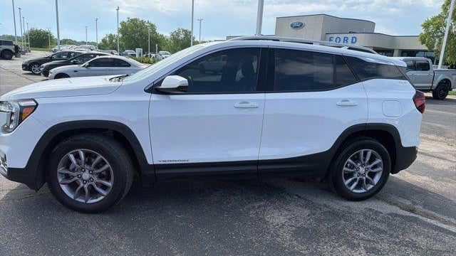 2022 GMC Terrain SLT