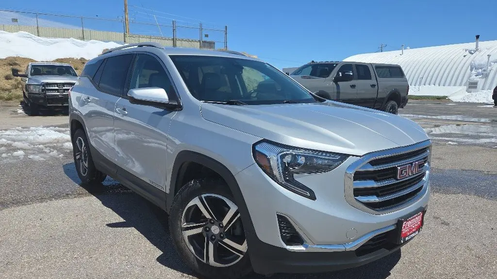 2020 GMC Terrain SLT