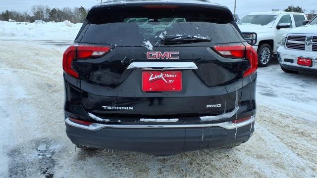 2021 GMC Terrain SLT