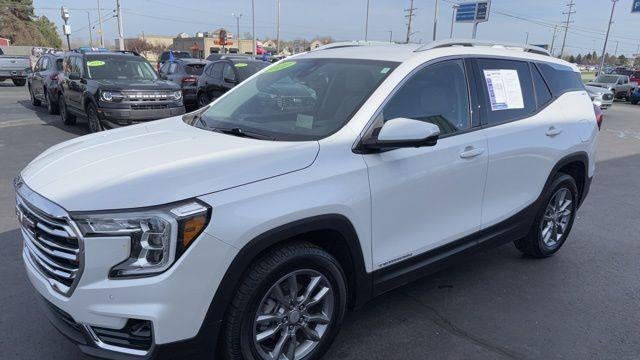 2022 GMC Terrain SLT