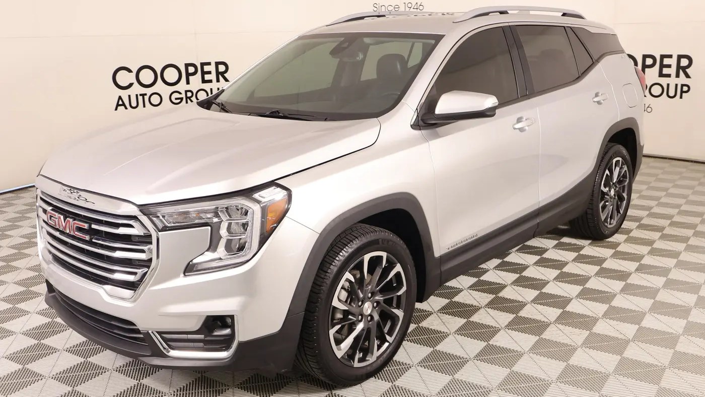 2022 GMC Terrain SLT