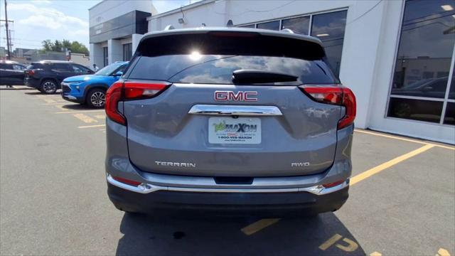 2021 GMC Terrain SLT