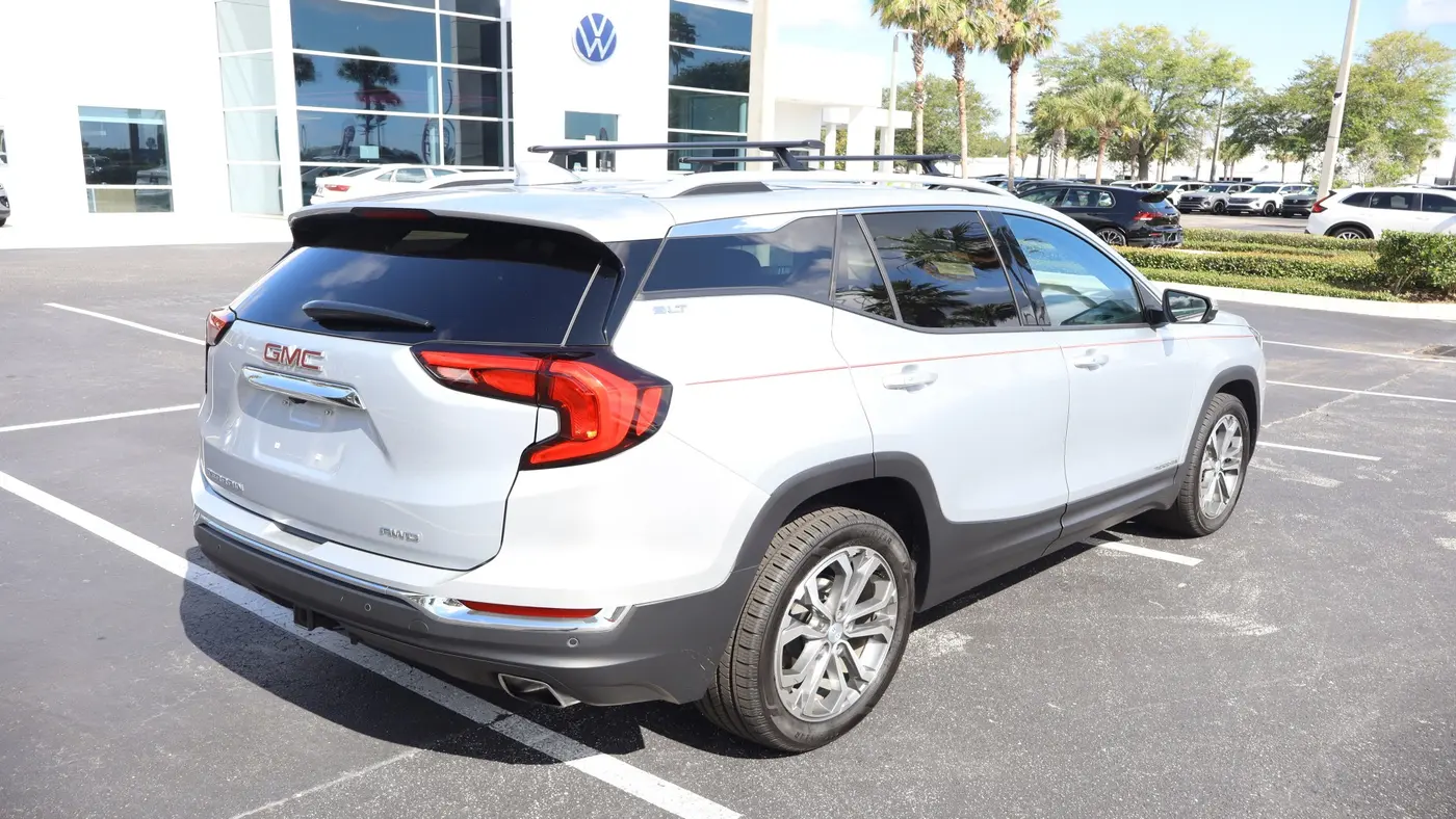 2020 GMC Terrain SLT