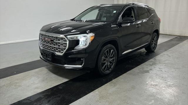 2023 GMC Terrain Denali