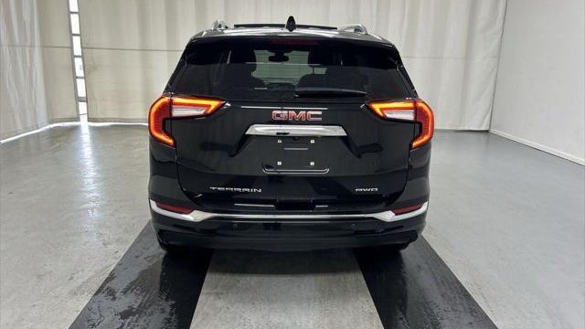 2023 GMC Terrain Denali