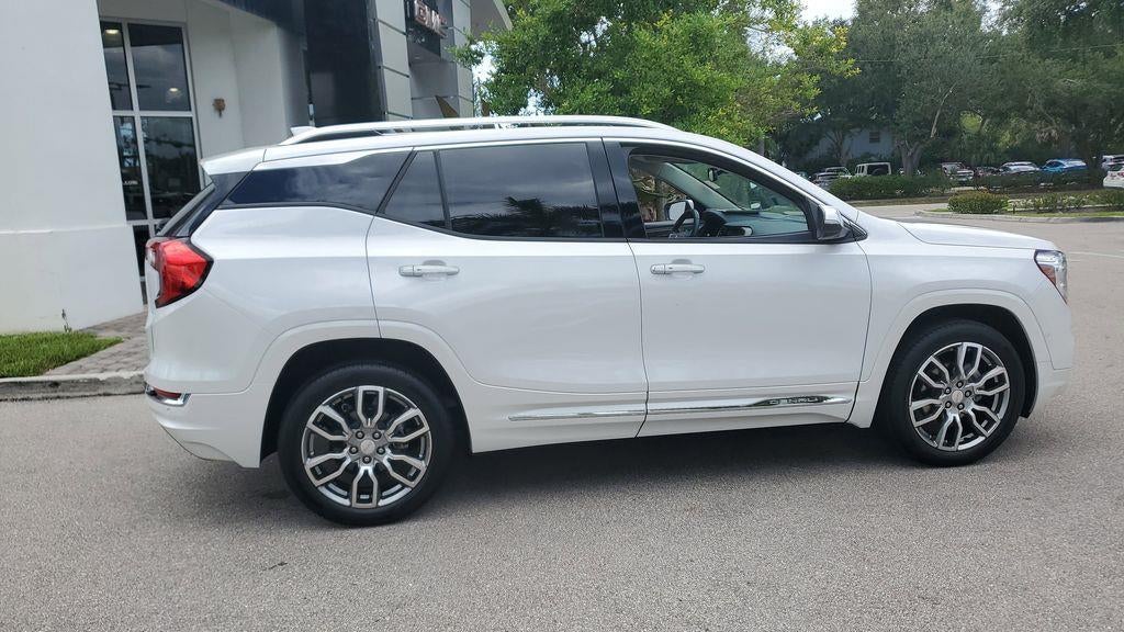 2023 GMC Terrain Denali
