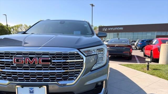 2023 GMC Terrain Denali