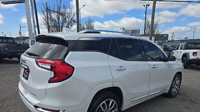 2023 GMC Terrain Denali