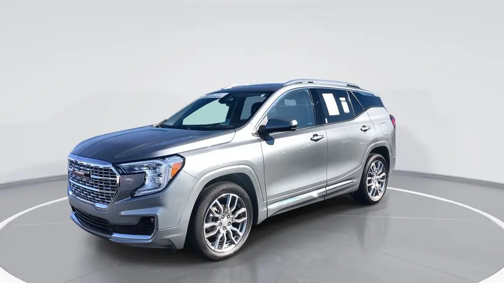 2023 GMC Terrain Denali
