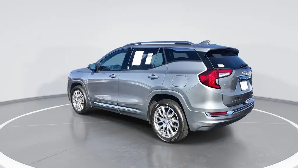 2023 GMC Terrain Denali