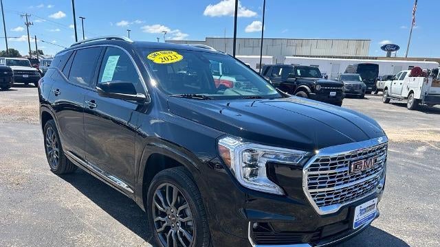 2023 GMC Terrain Denali