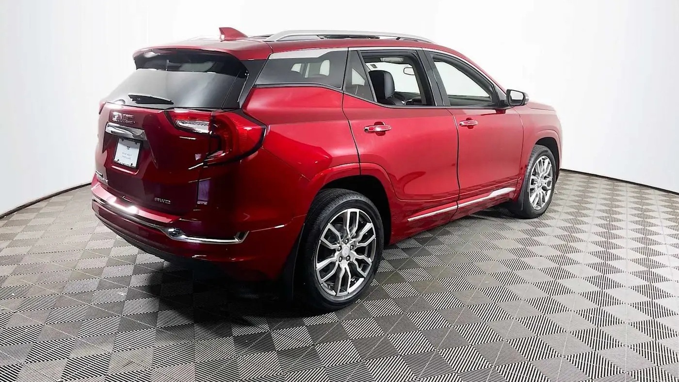 2023 GMC Terrain Denali