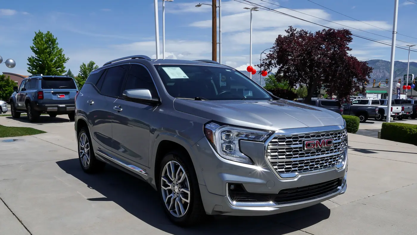 2024 GMC Terrain Denali