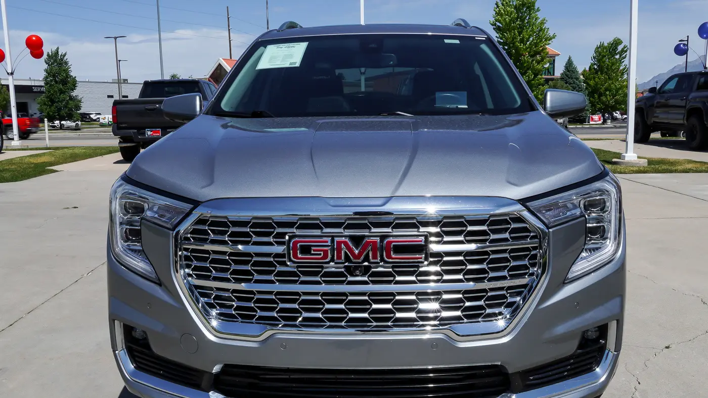 2024 GMC Terrain Denali