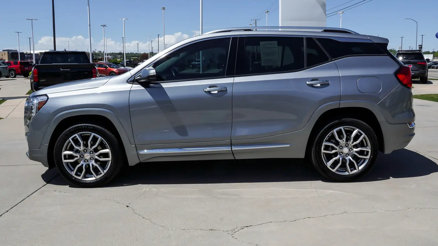 2024 GMC Terrain Denali