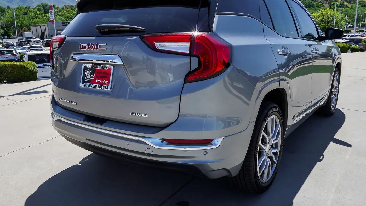 2024 GMC Terrain Denali