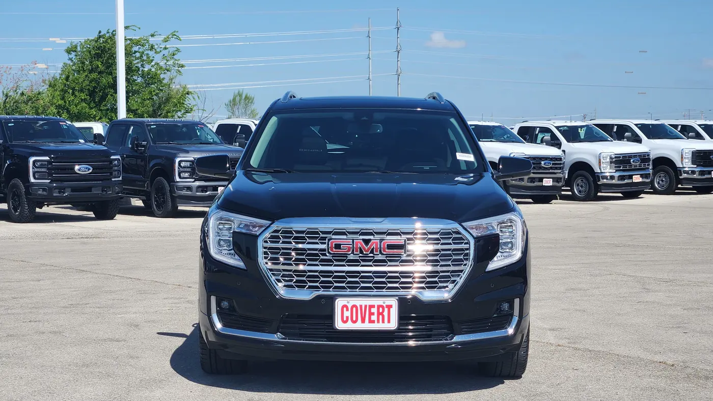 2023 GMC Terrain Denali