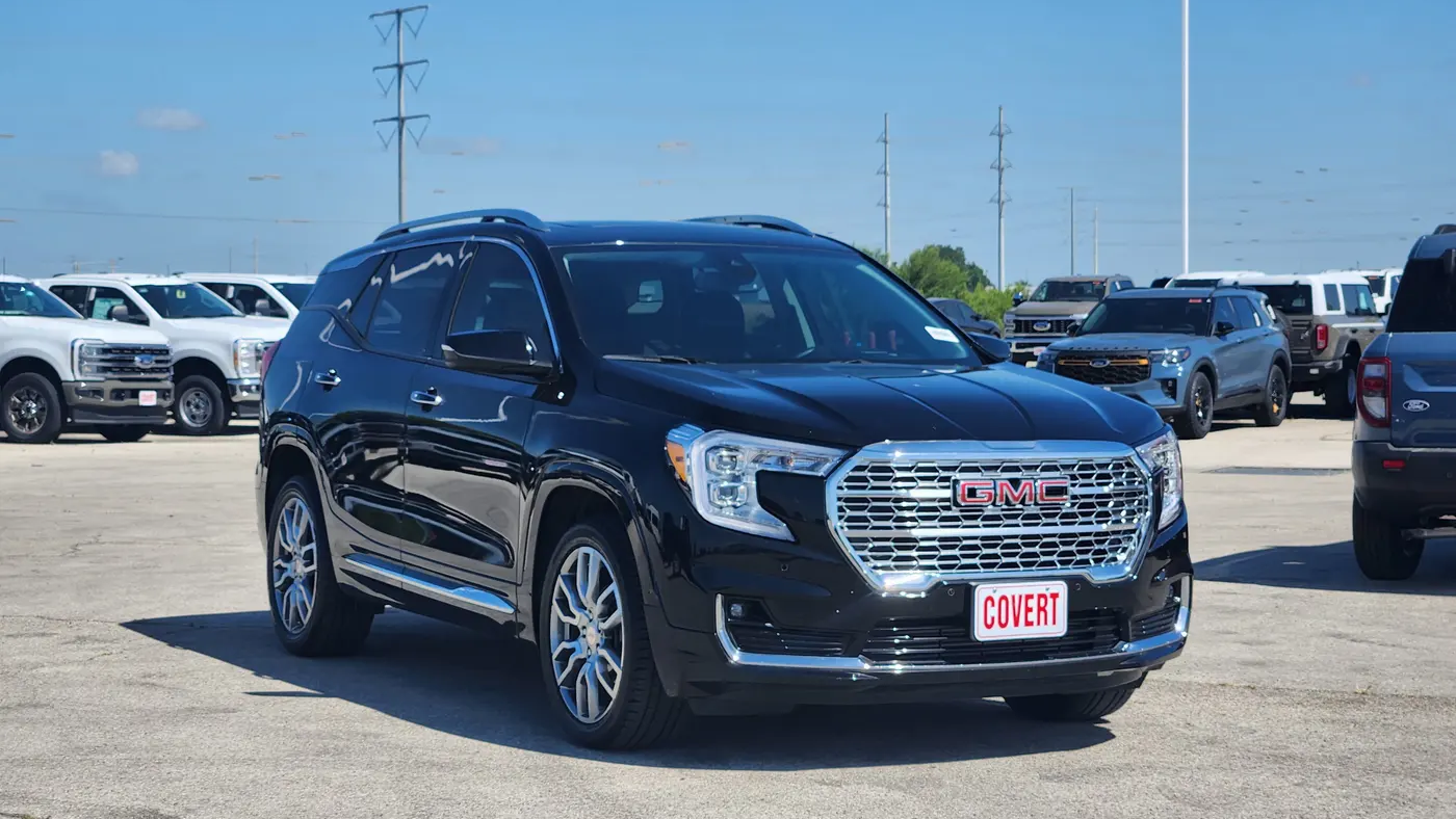 2023 GMC Terrain Denali