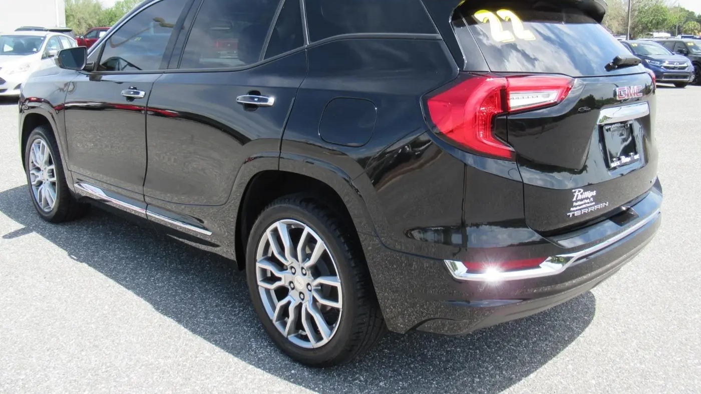 2022 GMC Terrain Denali