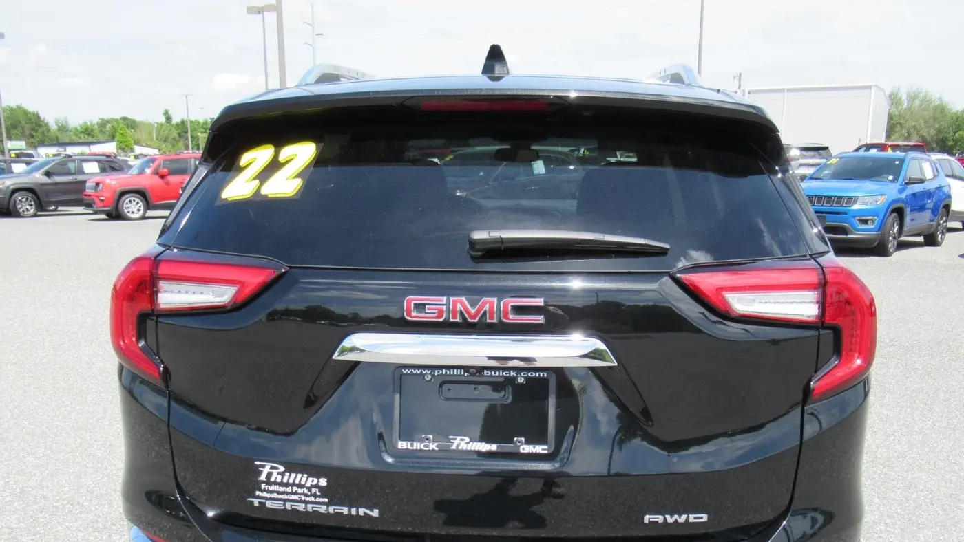 2022 GMC Terrain Denali