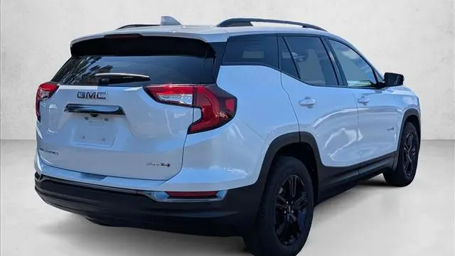 2024 GMC Terrain AT4