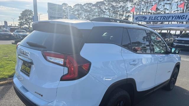 2024 GMC Terrain AT4