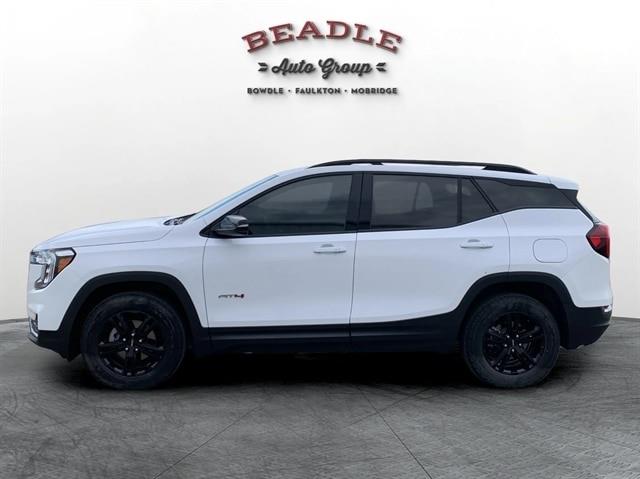 2023 GMC Terrain - $28,900