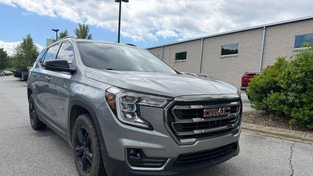 2023 GMC Terrain AT4
