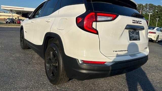 2023 GMC Terrain AT4
