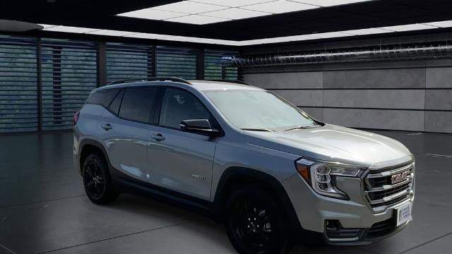 2024 GMC Terrain AT4