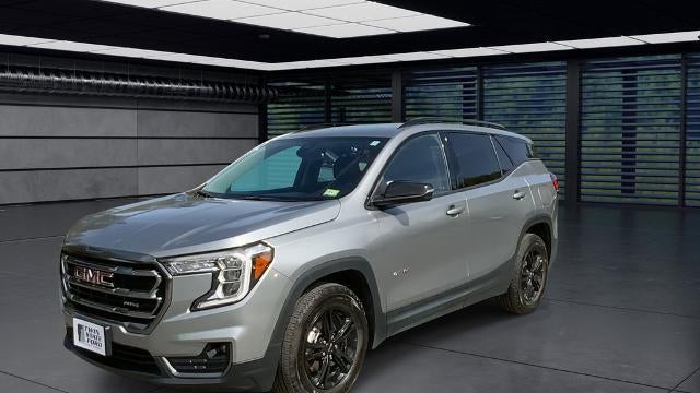 2024 GMC Terrain AT4