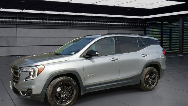 2024 GMC Terrain AT4