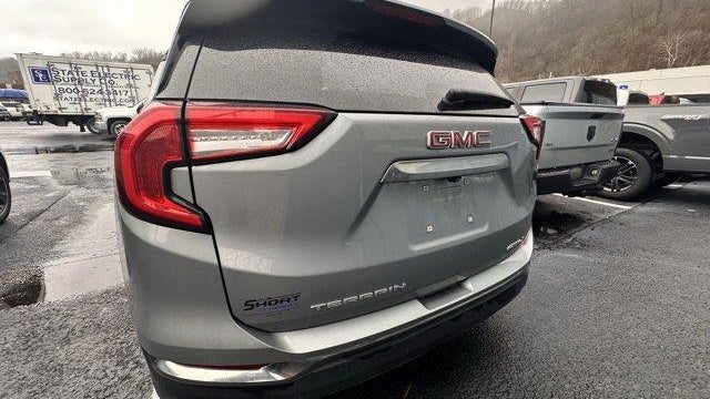 2023 GMC Terrain AT4