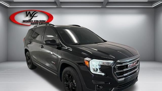 2024 GMC Terrain AT4