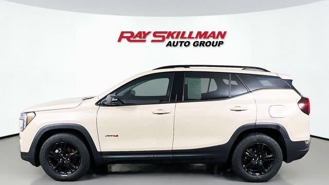 2023 GMC Terrain AT4