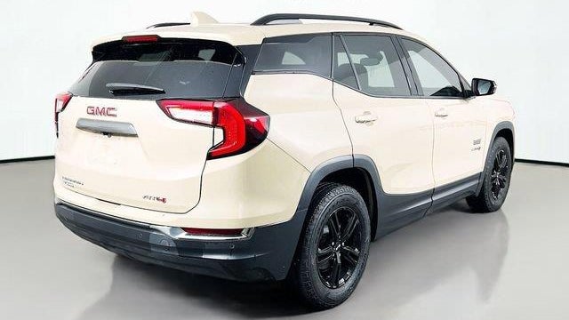 2023 GMC Terrain AT4