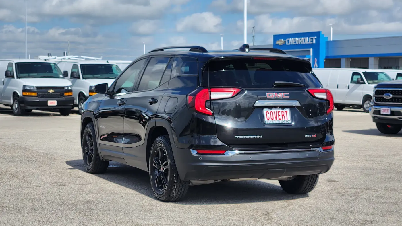 2023 GMC Terrain AT4