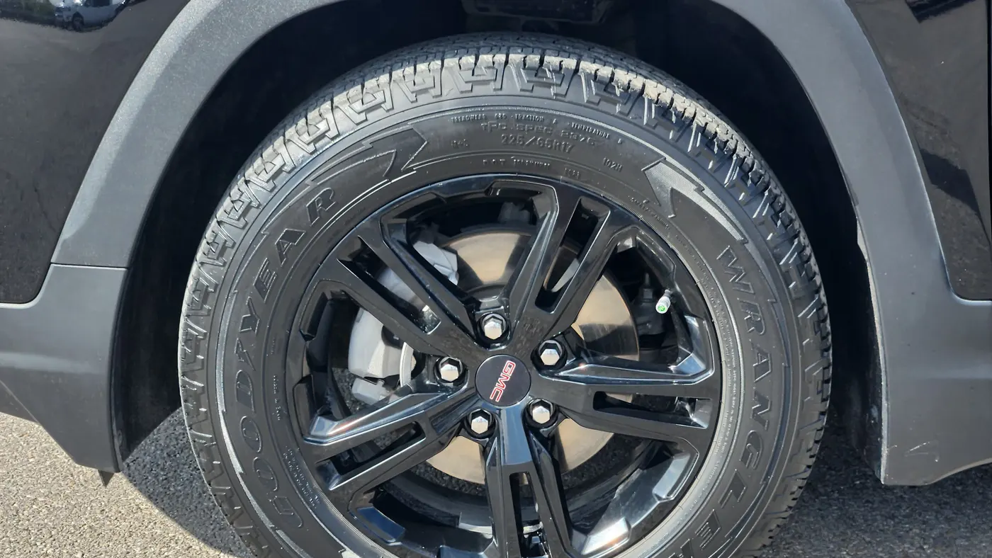 2023 GMC Terrain AT4