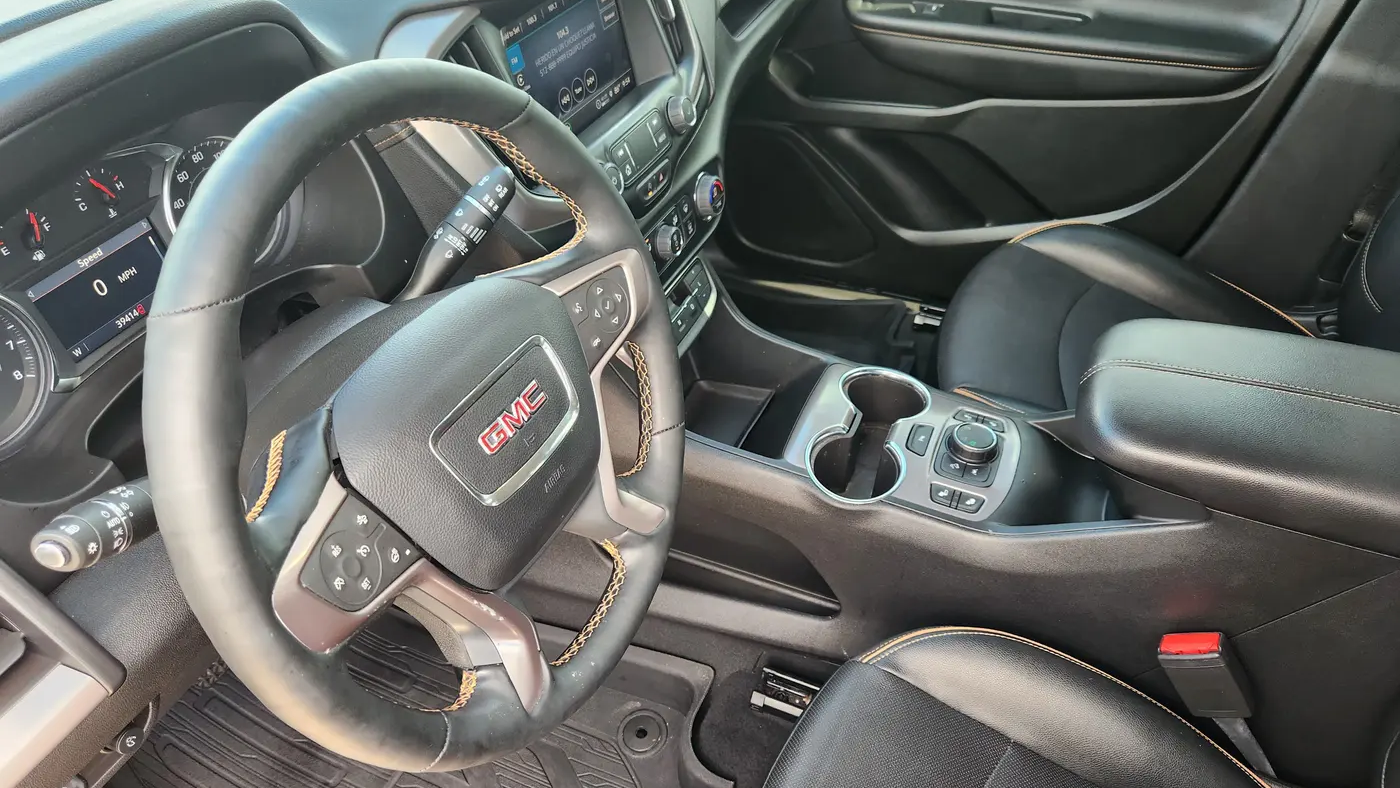 2023 GMC Terrain AT4