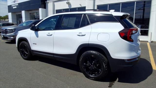 2024 GMC Terrain AT4