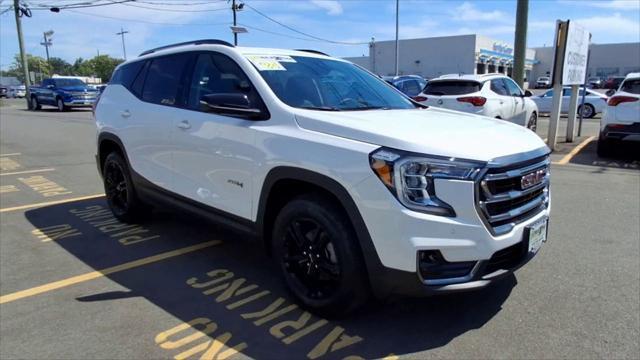 2024 GMC Terrain AT4