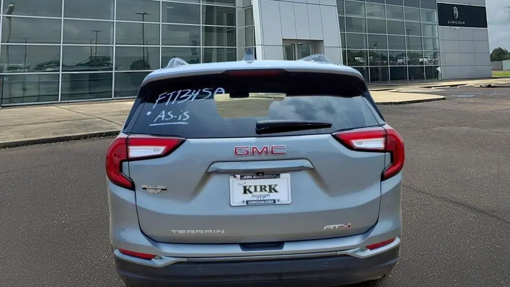 2024 GMC Terrain AT4