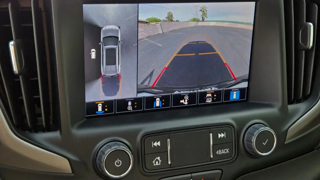 2023 GMC Terrain AT4