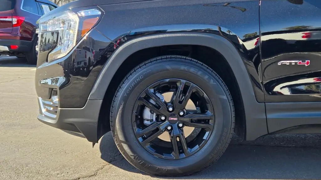 2023 GMC Terrain AT4