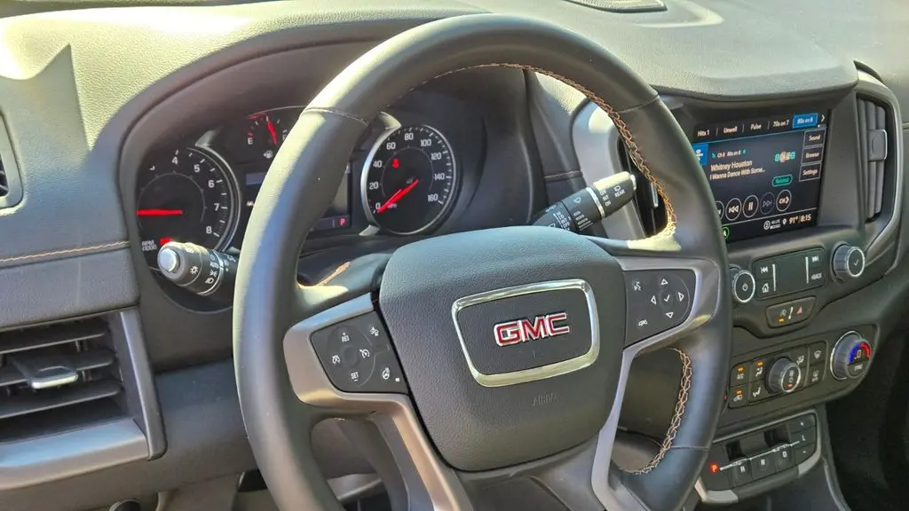 2023 GMC Terrain AT4